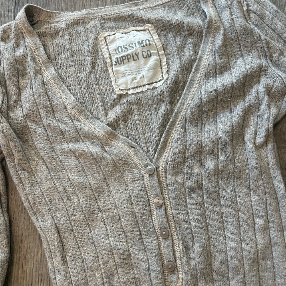 Y2K Mossimo Supply Co. Women's V-Neck Ribbed Henley Sweater - Heather Gray - Picture 3 of 6